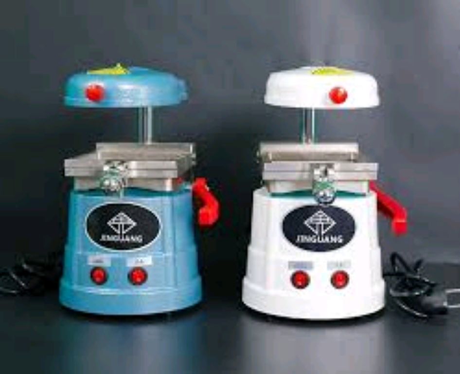 Professional Dental Vacuum Former Machine by Scantrik