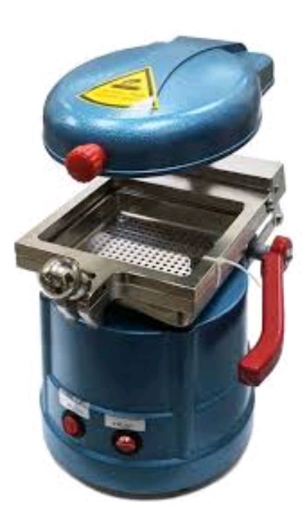 Dental Vacuum Former Forming machine by Scantrik