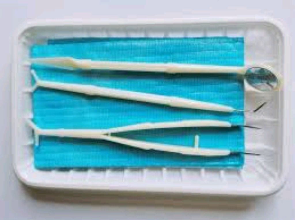 Plastic Sterile Dental Kit by Scantrik