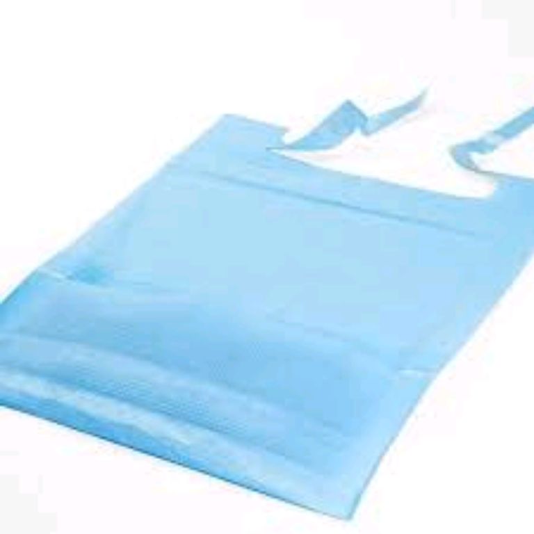 Good Disposable Dental Bib by Scantrik