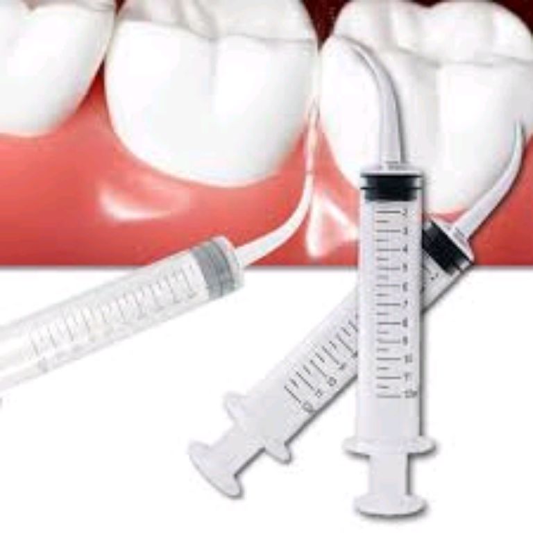 Elbow Syringe Dental by Scantrik