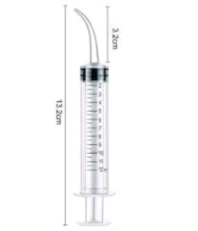 Elbow Syringe With Curved Tips by Scantrik