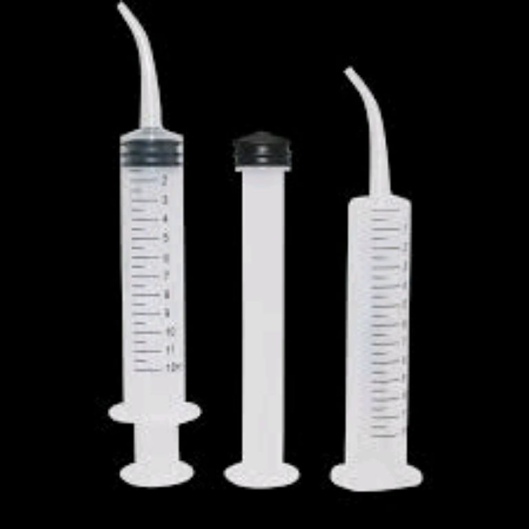 Dental Syringe For Elbow by Scantrik