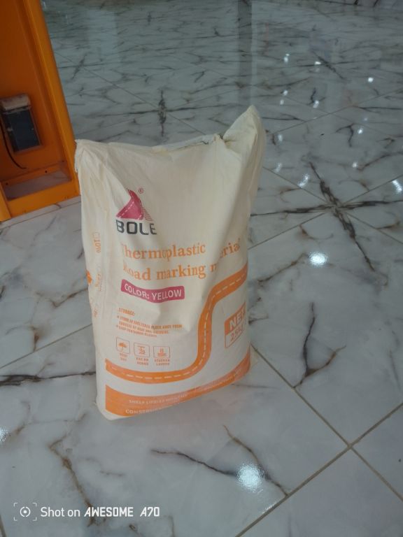 Heavy Duty Road Line Marking Paint By Hiphen Solution