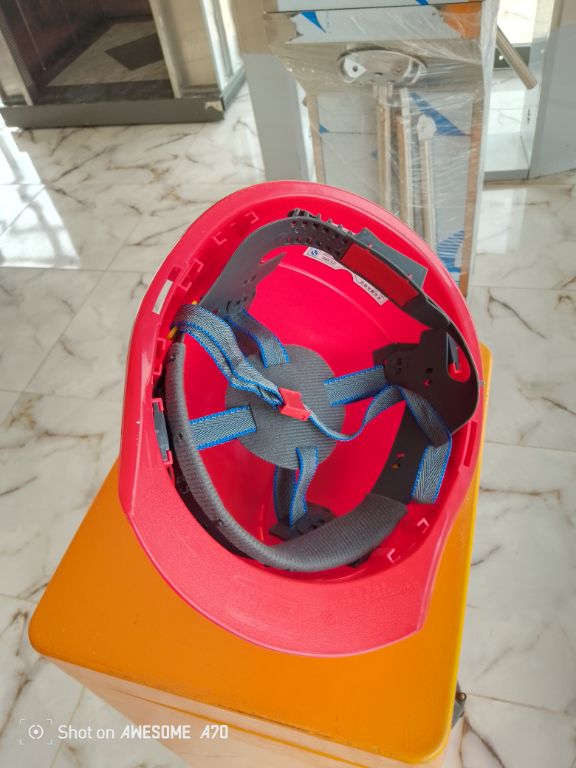Blue Or Yellow PVC Safety Helmets By Hiphen Solution