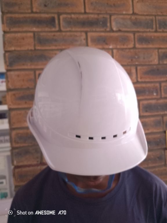 Safety Helmets For Industrial Use By Hiphen Solution