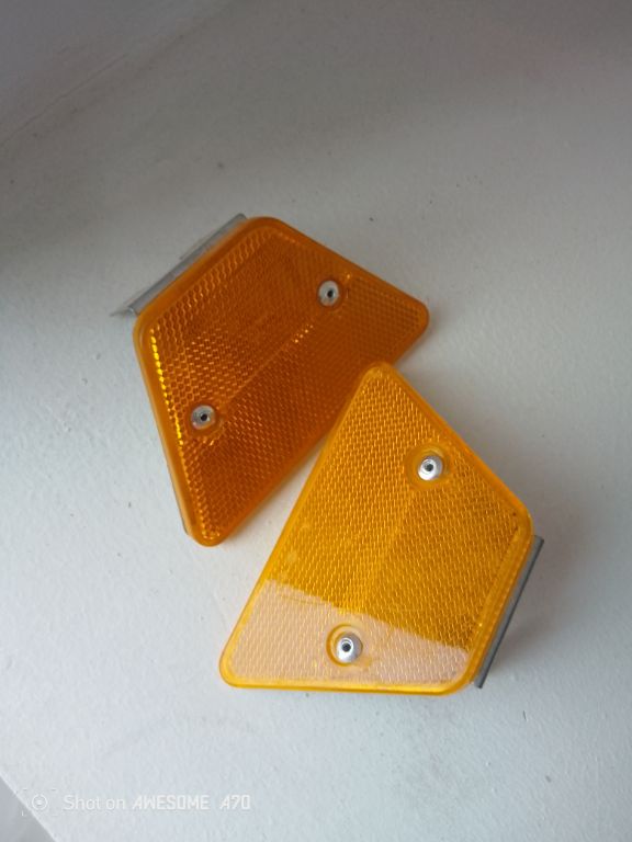 Wave Beam Highway Guardrail Reflector By Hiphen Solution