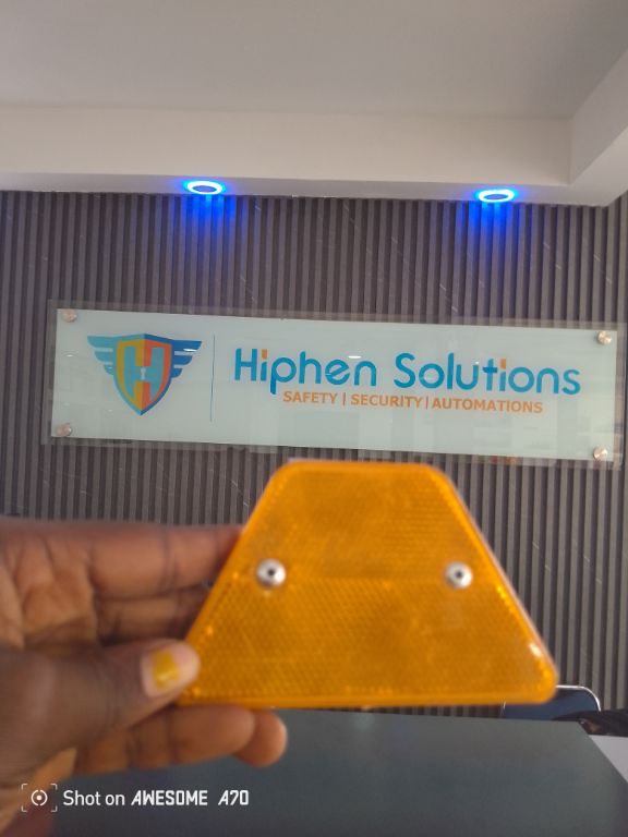 Doubleside High Warnings Reflector Panel Delineator By Hiphen Solution