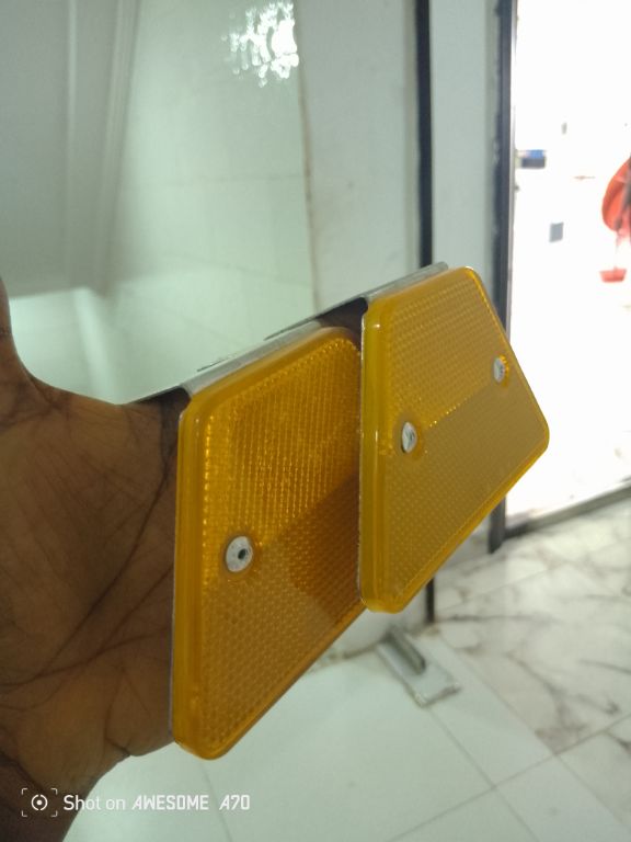 Barrier Indicator Road Reflector By Hiphen Solution