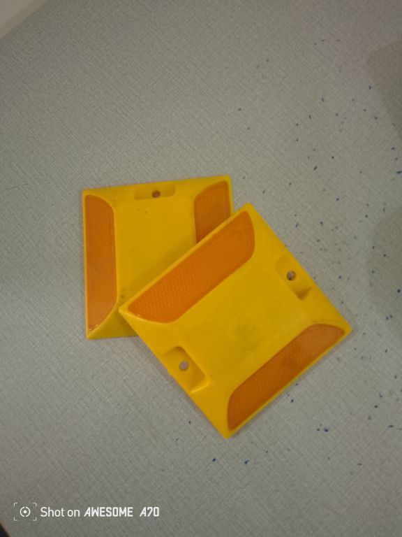 Yellow Plastic Reflective Road Safety Stud By Hiphen Solution