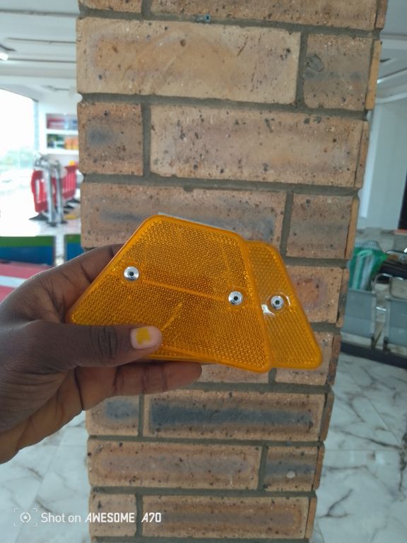 Yellows Steel Guard Rail Reflector By Hiphen Solution