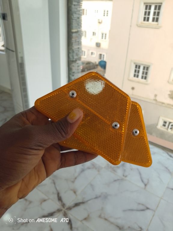 Guardrail reflector Trapezoid By Hiphen Solution