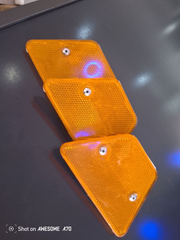 Reflectors Traffic Safety Road By Hiphen Solution
