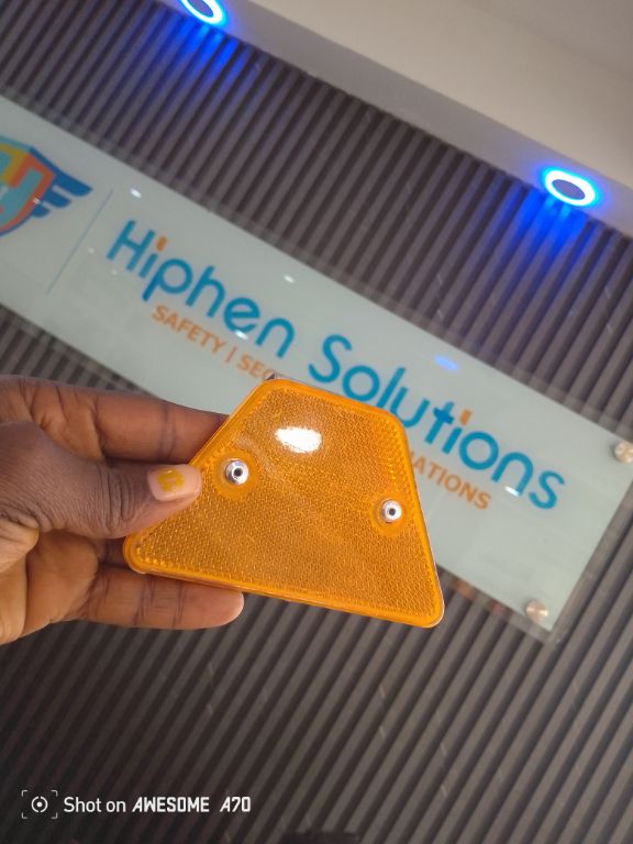 Guardrail Reflectors Trapezoidal Reflectors Traffic Safety Road By Hiphen Solution