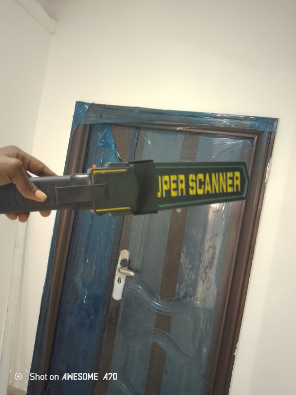 Portable Super Scanner Hand-Held Metal Detector By Hiphen Solution