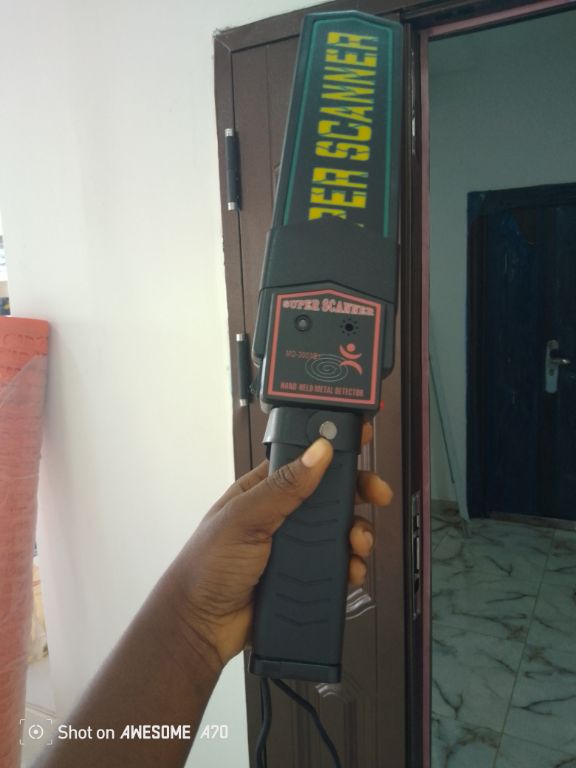 Portable Strong Metal Scanner By Hiphen Solution