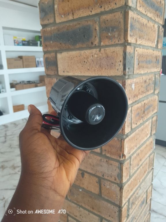 Indoor Outdoor Alarm Siren Horn By Hiphen Solution
