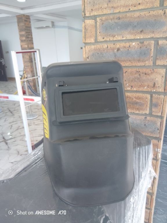 Comfortable Automatic Welding Helmets By Hiphen Solution