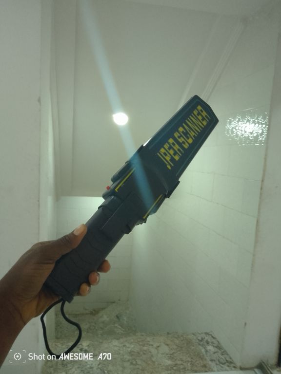 Hand Held Metal Detector By Hiphen