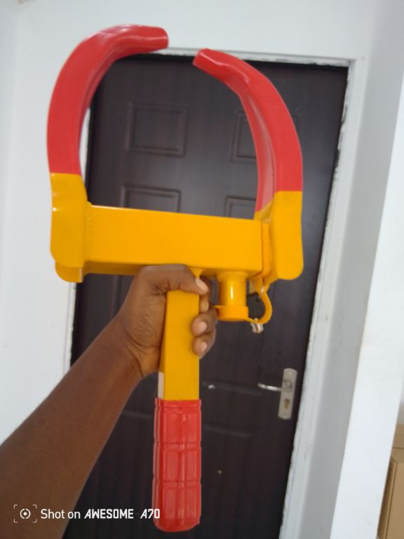 Quality Safety Anti-Theft Car Wheel Lock Clamp By Hiphen Solution