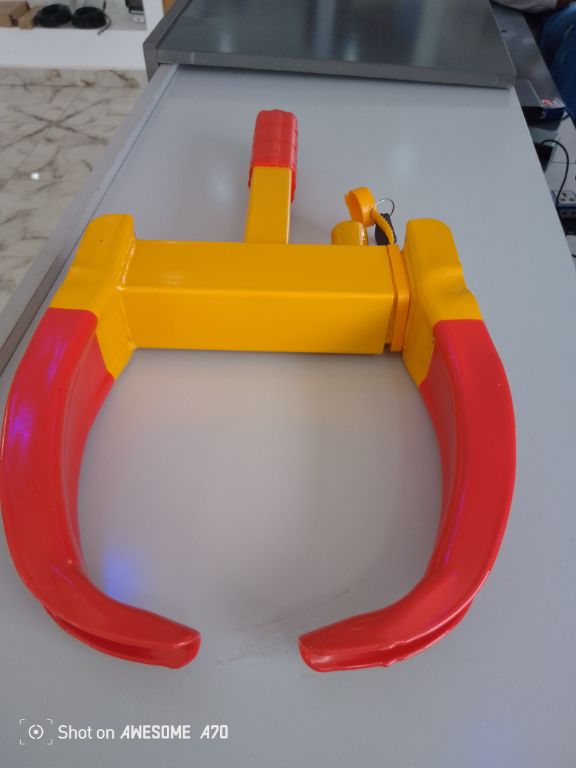 Home Vehicle Anti-Theft Car Wheel Lock Clamp By Hiphen Solution