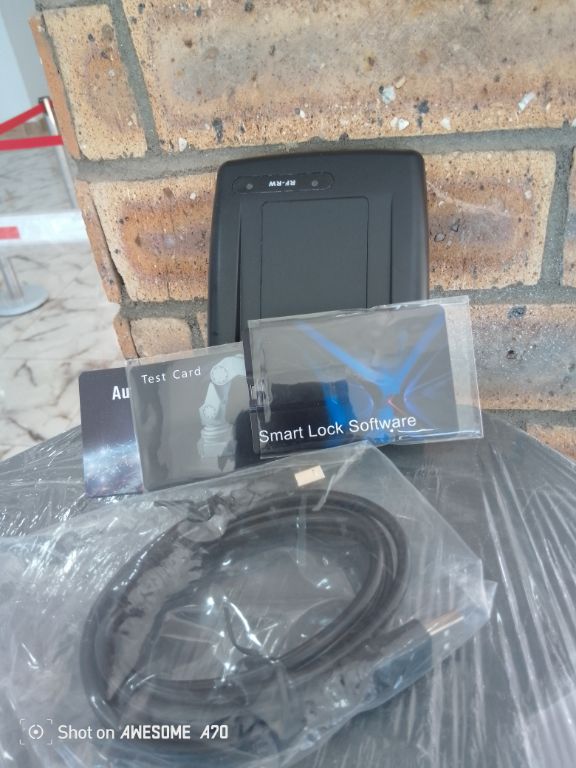 Encoder Card Reader Machine for Hotel Door Lock System By Hiphen Solution