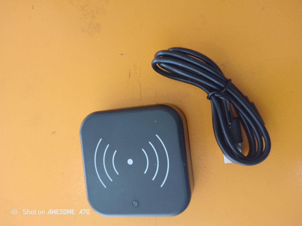 hs m1 rfid Chips lock by hiphen solution