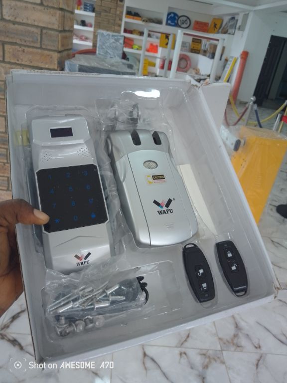 Safety Wafu Remote Door Lock By Hiphen Solution