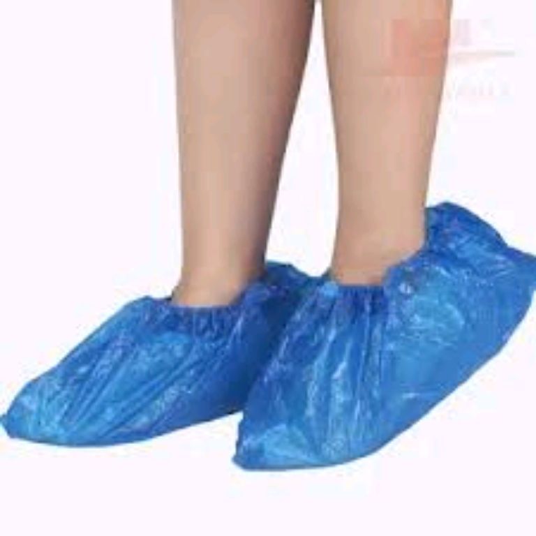 Shoe Cover Hospital by Scantrik
