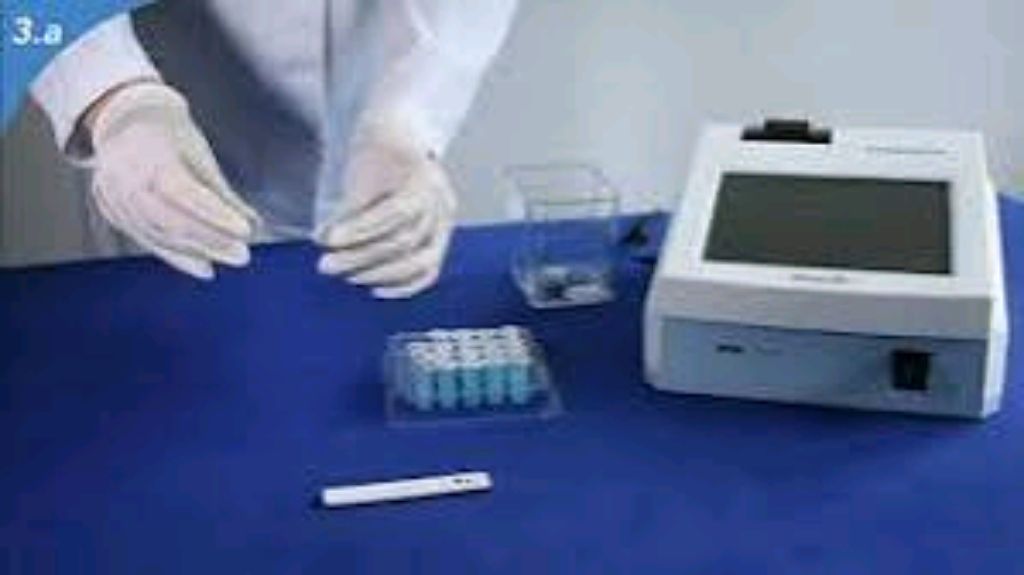 Finecare Immunoassay Analyzer Machine By Scantrik