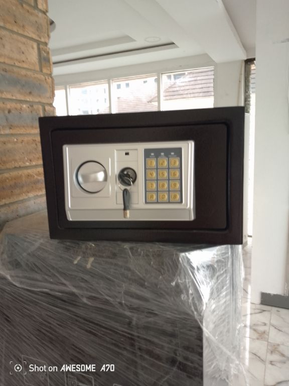 Mini Safe Kids Safe Box for Home Office By Hiphen Solution