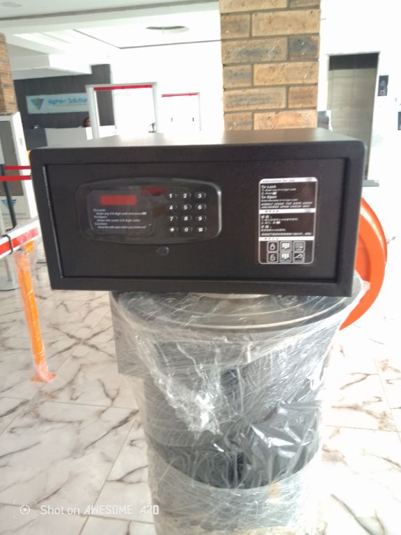 Portable Quality Safe Box By Hiphen Solution