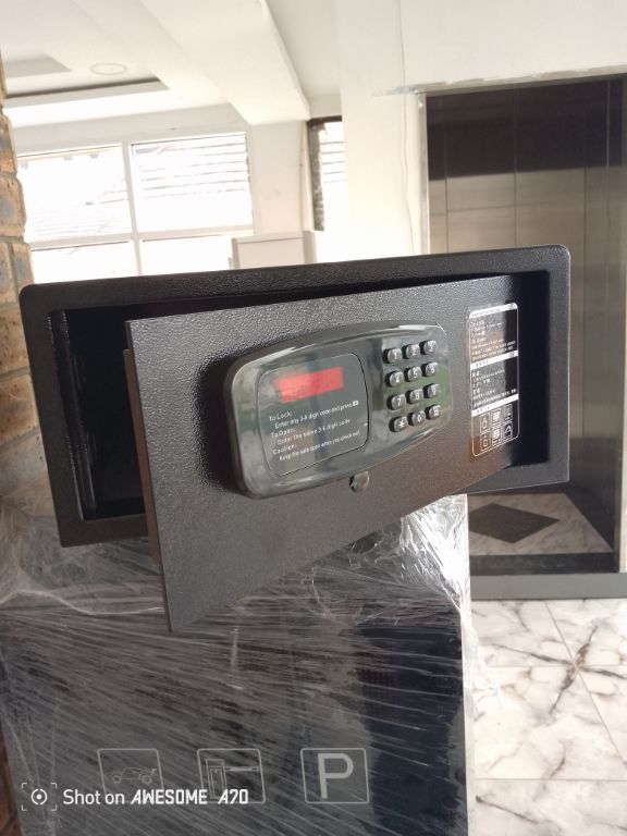 Portable Safety Box By Hiphen Solution