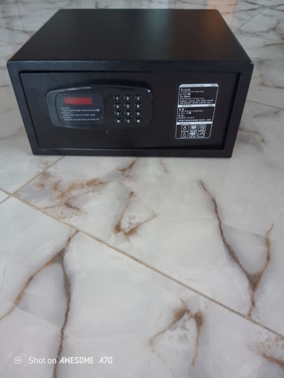 Deposit Safe Box By Hiphen Solution