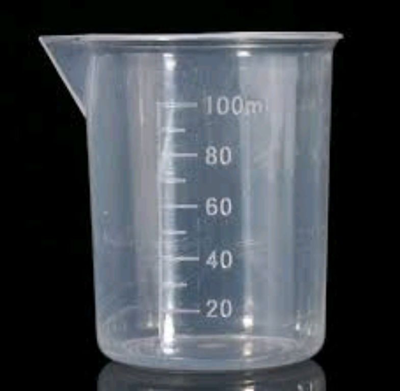 Graduated Measuring Cup by Scantrik
