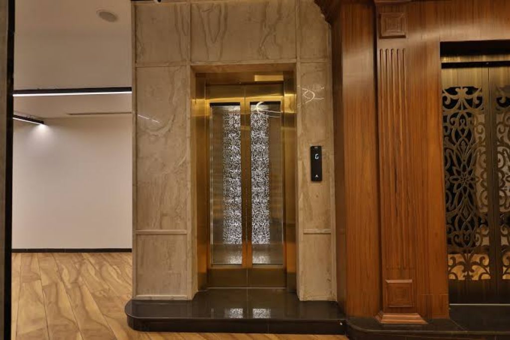 Passenger hydraulic elevator system by Home Lift Elevator