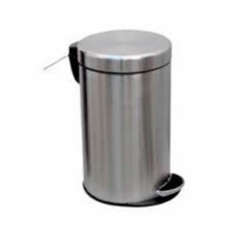 Pedal operated circle bin by Scantrik