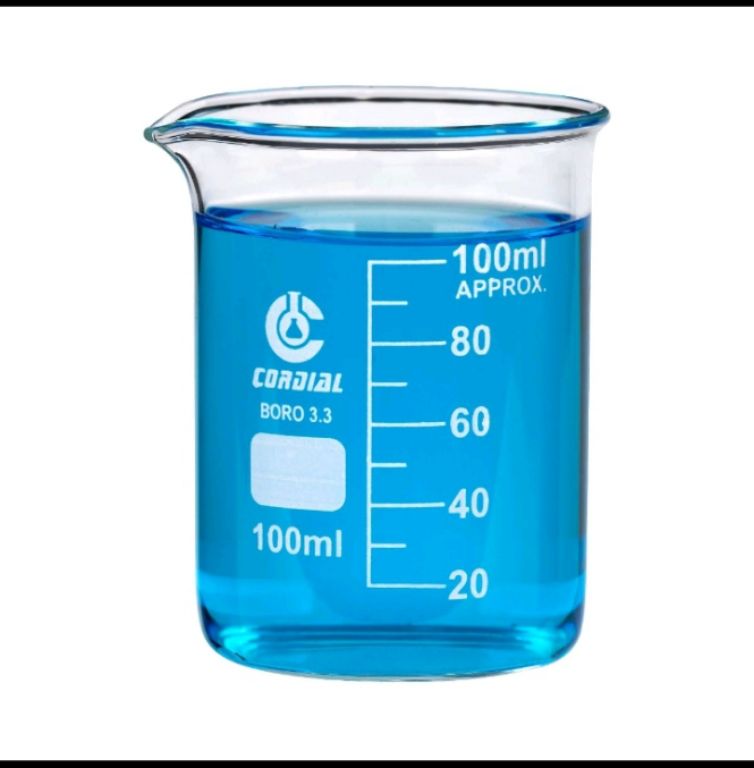 Lab glass beaker by Scantrik