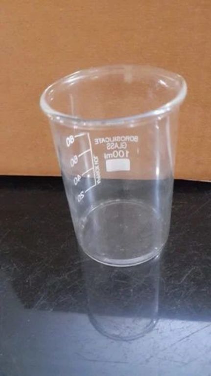 Laboratory glass beaker by Scantrik