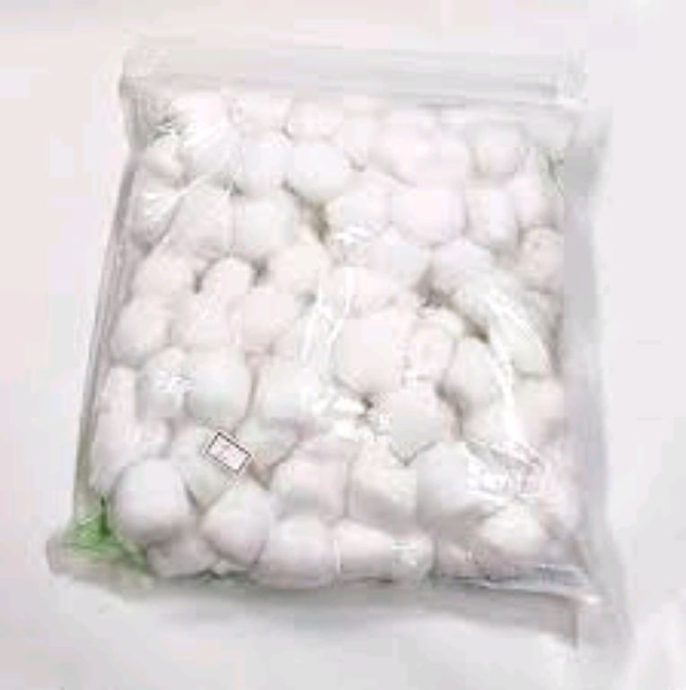 Softtouch essential cotton wool balls 25g by Scantrik