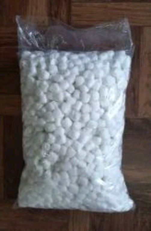 Feathersoft cotton wool balls 25g by Scantrik