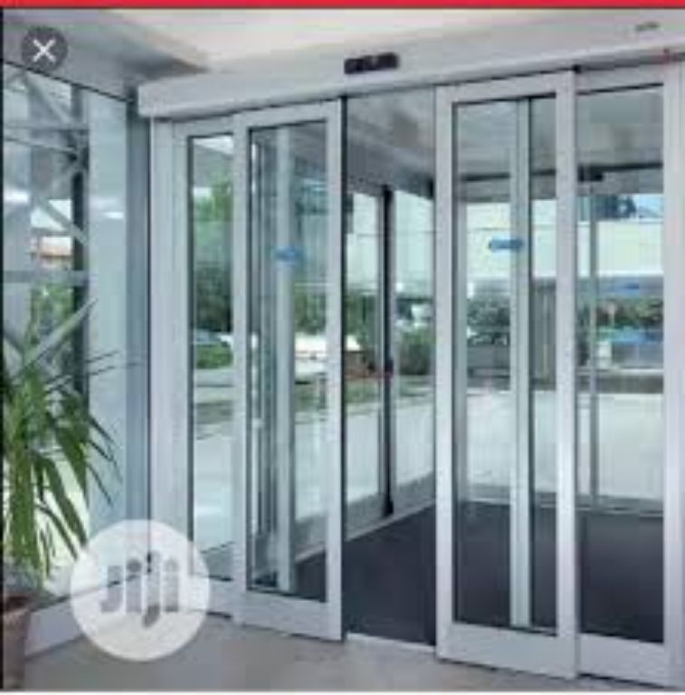 Smart Sliding Door by Hiphen Solutions