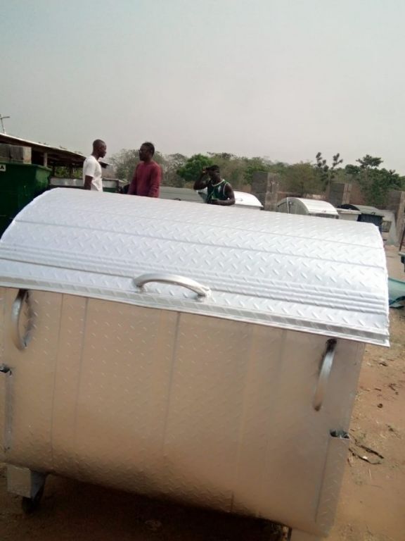 Stainless Steel Dump Bin 1100L by Scantrik