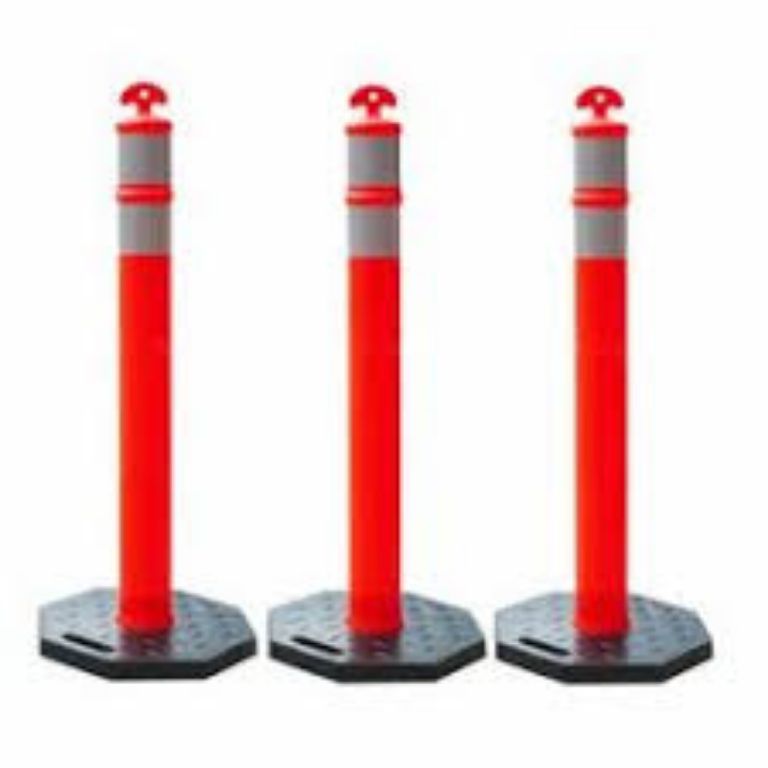 Flexible Delineator Post by Hiphen Solutions