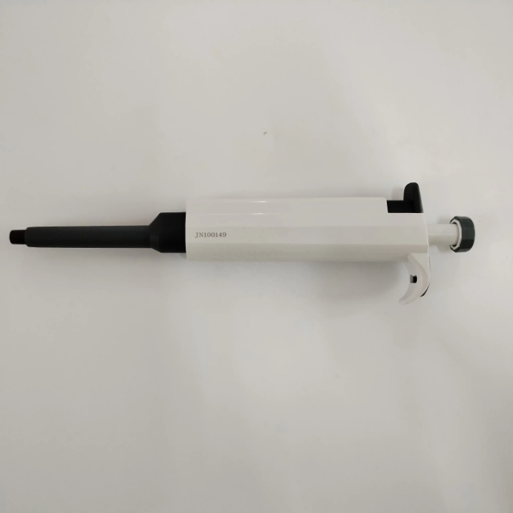 Laboratory Adjustable Pipette 100-1000µL by Scantrik