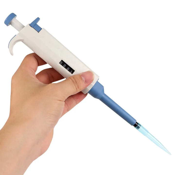 Healthcare Adjustable Pipette 100-1000µL by Scantrik