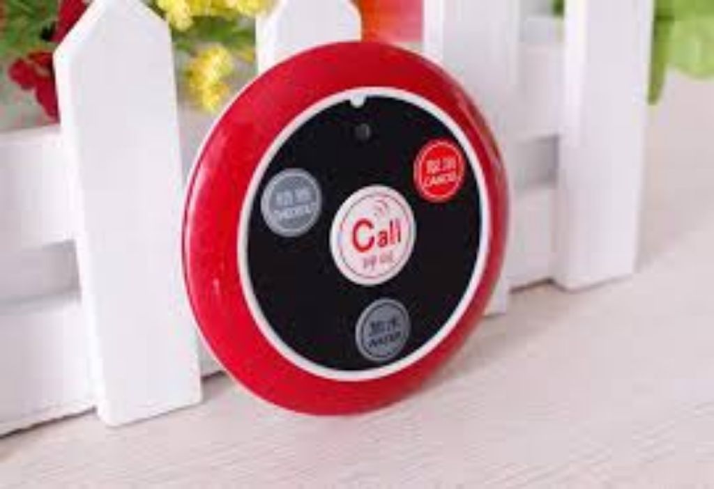 Wireless Notification Button by Hiphen Solutions