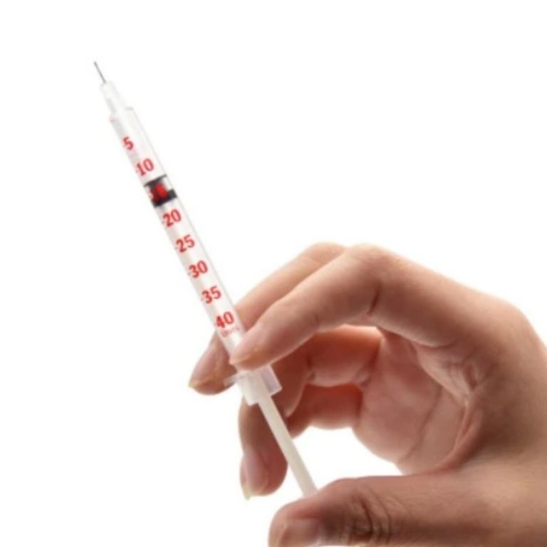 1 mL U-40 insulin syringe by Scantrik