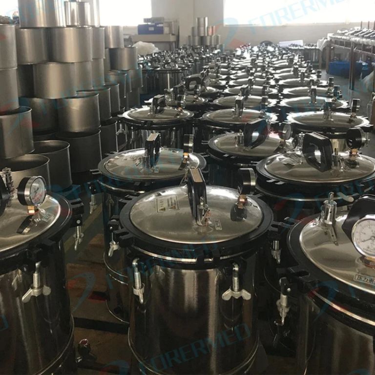 Hygiene steam autoclave 18L by Scantrik