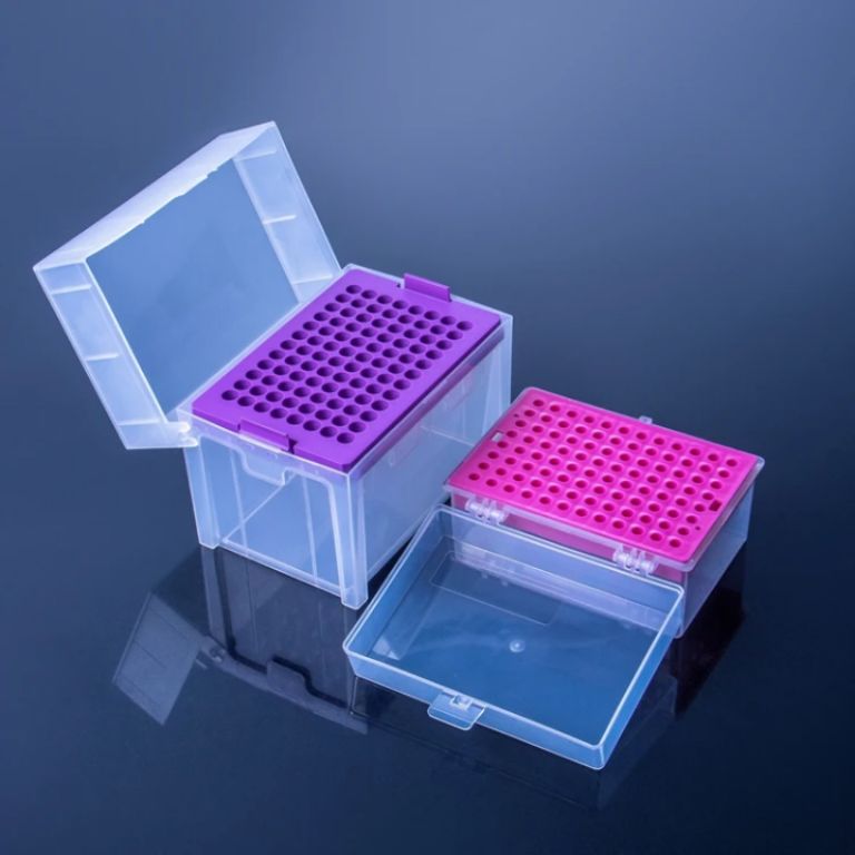 Purple 96 Well Pipette Tips Holder by Scantrik